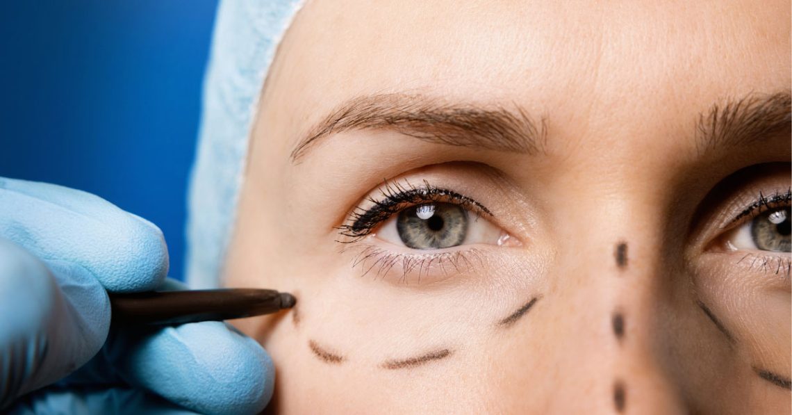 Understanding the Difference Between Plastic & Cosmetic Surgery